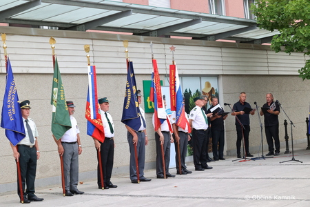 Spominska slovesnost na Trgu talcev v Kamniku (9)